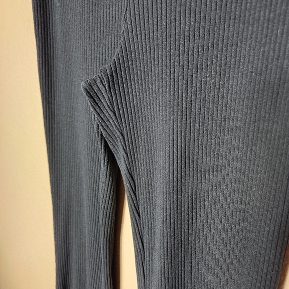 Aerie Womens Black High Rise Ribbed Flare Knit Pants |L| - Picture 8 of 12